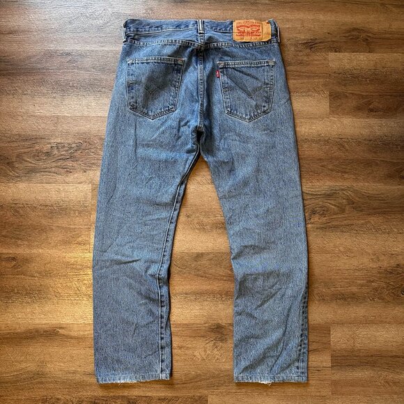 Levi's Jeans Mens 30x28 Blue 501 Medium Wash Cotton Denim Pants - Picture 2 of 5